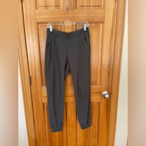 Brooklyn Textured Jogger - Olive